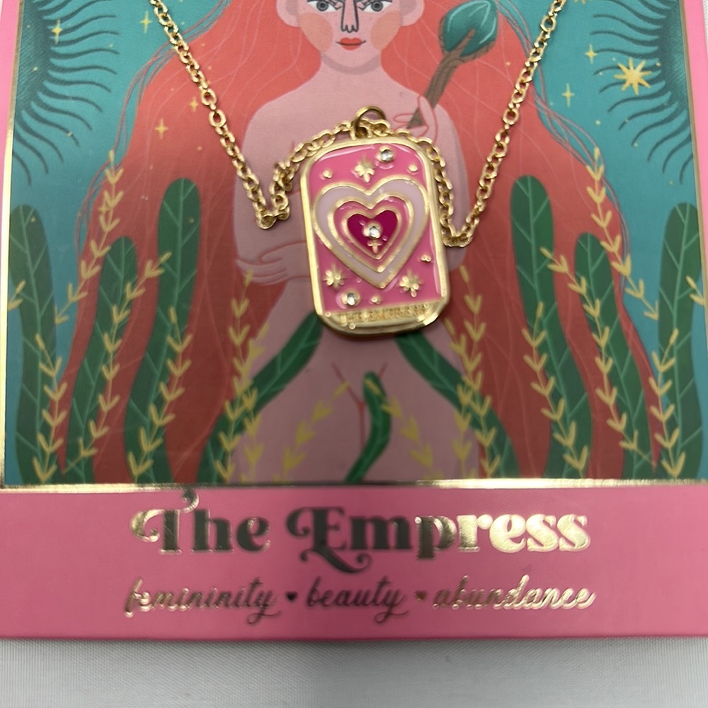 The Empress Femininity Beauty Abundance Gold Heart Necklace - Picture 4 of 6